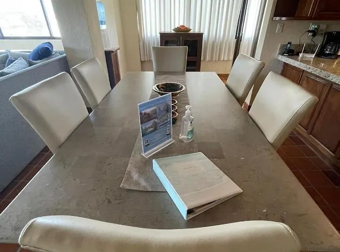 Location In Medano -marina Sol Lrg 2 Bed Steps To Beach, Downtown & Marina Apartment Cabo San Lucas